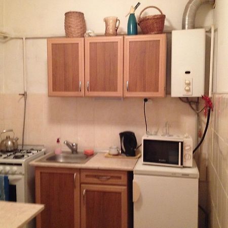 Apartment Downtown Mukacheve Ngoại thất bức ảnh