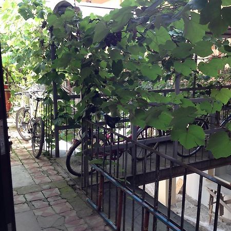 Apartment Downtown Mukacheve Ngoại thất bức ảnh
